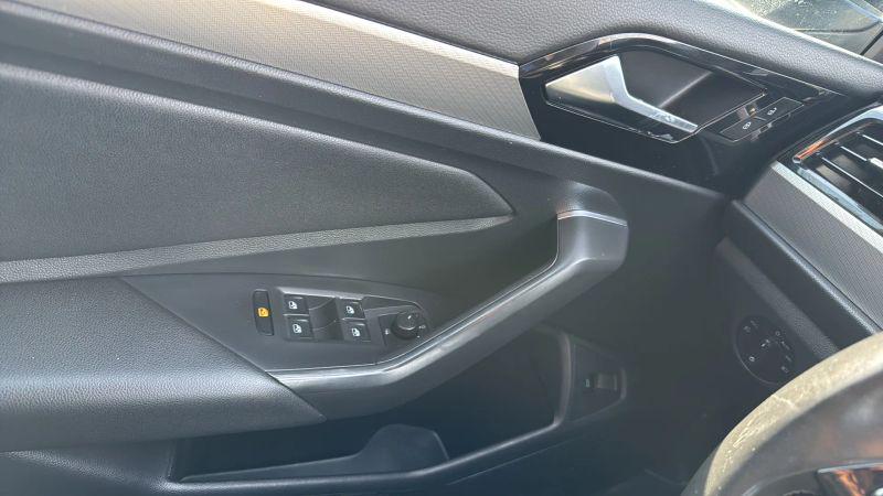2020 Volkswagen Jetta 1.4T R-Line