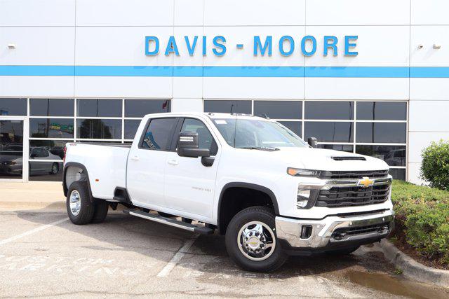 2026 Chevrolet Silverado 3500HD Crew Cab, Long Bed, LT Dual Rear Wheel, RWD