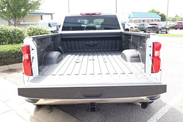 2026 Chevrolet Silverado 3500HD Crew Cab, Long Bed, LT Dual Rear Wheel, RWD