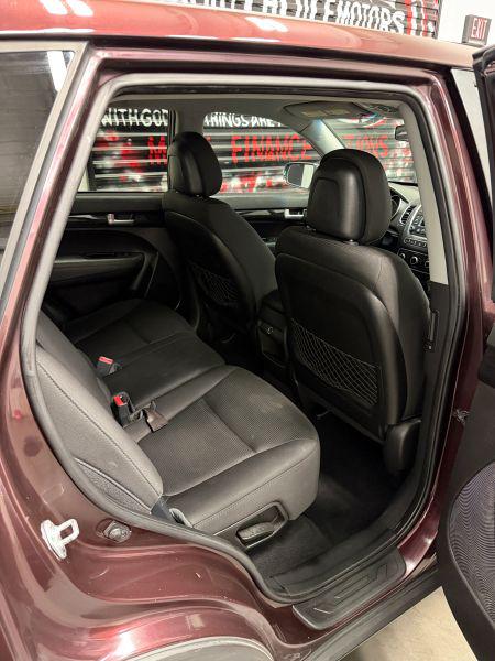2014 Kia Sorento LX