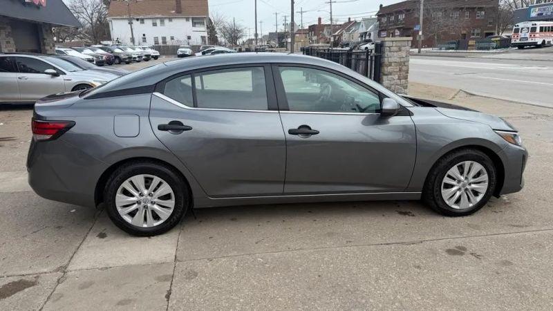 2024 Nissan Sentra S Xtronic CVT