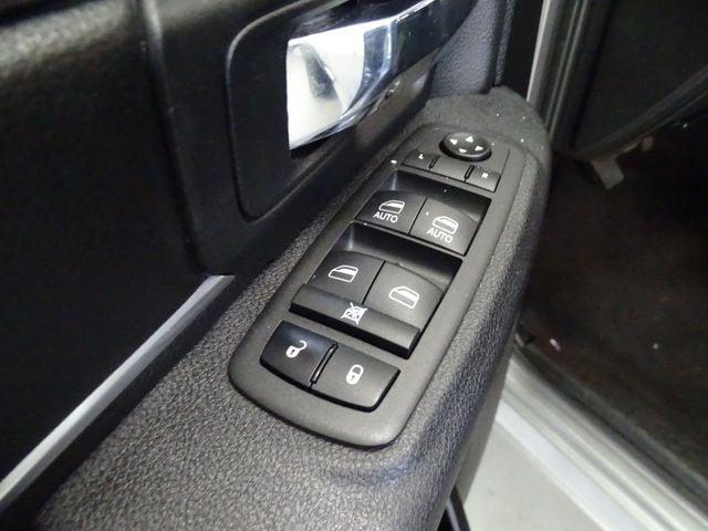 2022 Ram 1500 Classic Warlock Quad Cab 4x4 6'4" Box