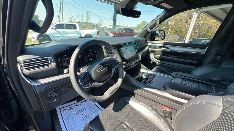 2023 Jeep Wagoneer Series I 4x2