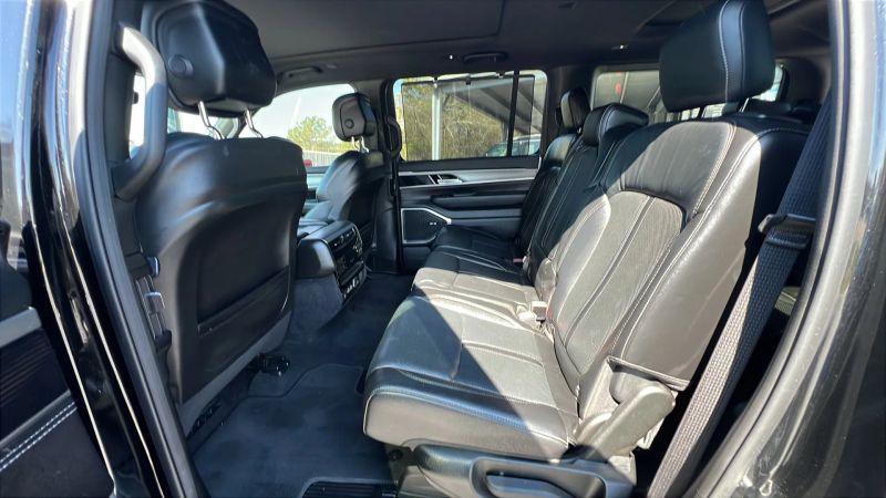 2023 Jeep Wagoneer Series I 4x2