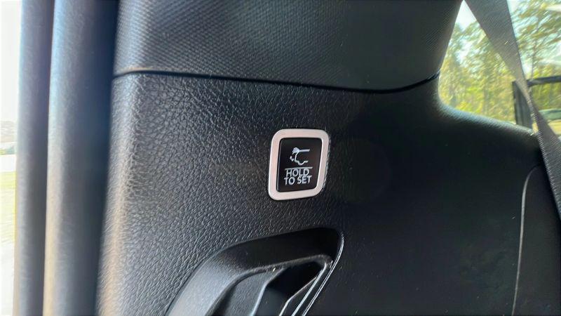 2023 Jeep Wagoneer Series I 4x2