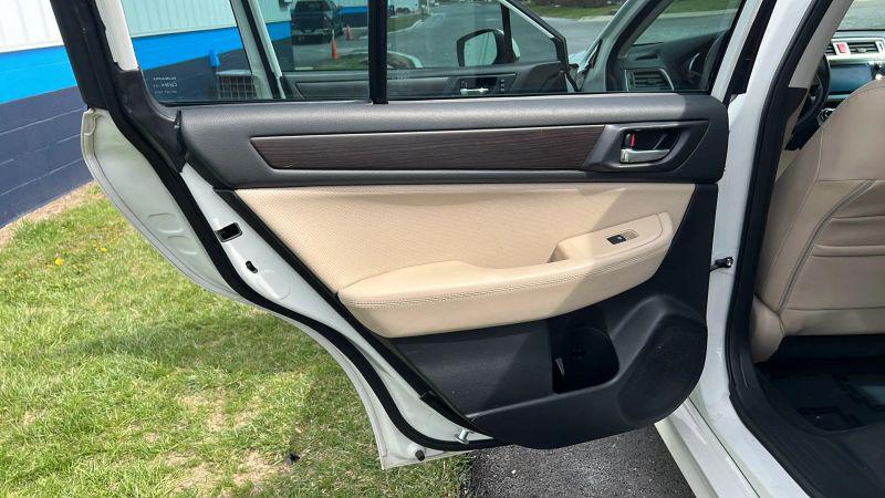 2017 Subaru Legacy 2.5i Limited