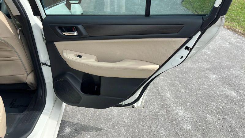 2017 Subaru Legacy 2.5i Limited