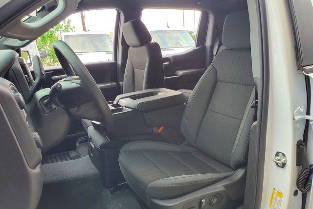 2026 Chevrolet Silverado 1500 4WD Crew Cab Short Bed Custom