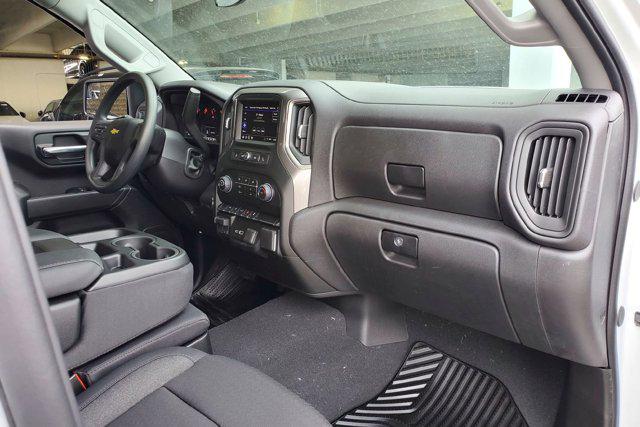 2026 Chevrolet Silverado 1500 4WD Crew Cab Short Bed Custom