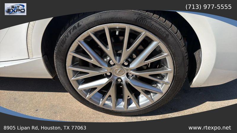 2015 Lexus IS 250 Crafted Line