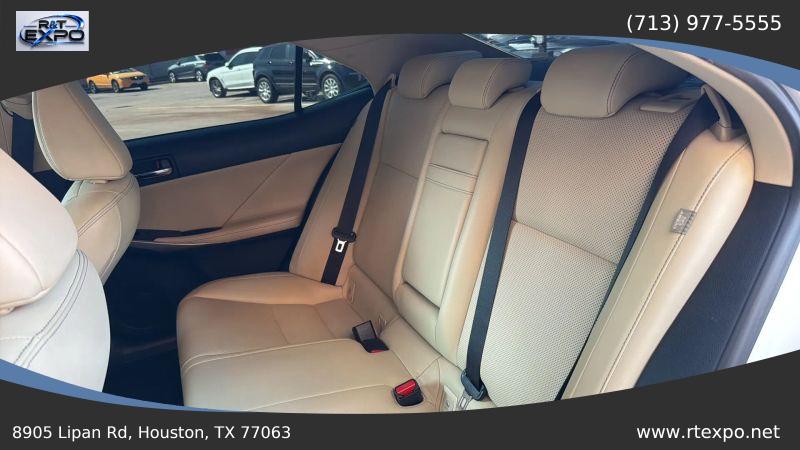 2015 Lexus IS 250 Crafted Line