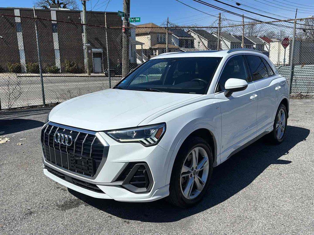 Ibis White 2023 Audi Q3 quattro Premium S Line 45 TFSI SUV / Crossover All-Wheel Drive Automatic