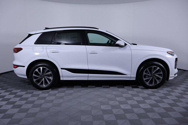 2025 Audi Q6 e-tron Premium Plus quattro