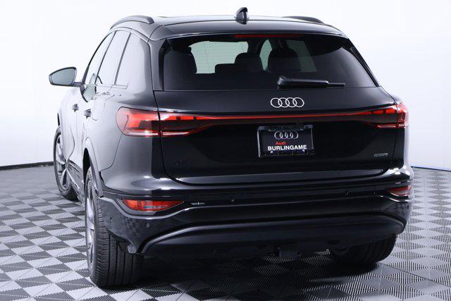 2025 Audi Q6 e-tron Premium quattro