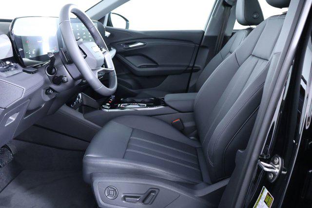 2025 Audi Q6 e-tron Premium quattro