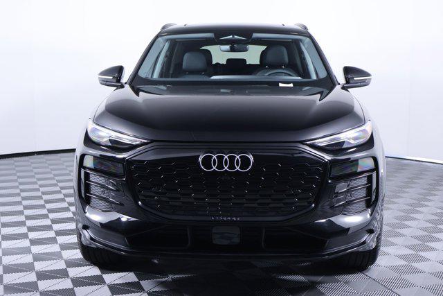 2025 Audi Q6 e-tron Premium quattro
