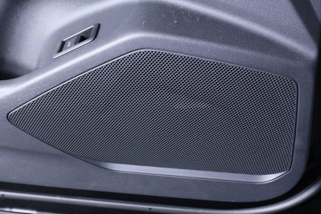2025 Audi Q6 e-tron Premium quattro