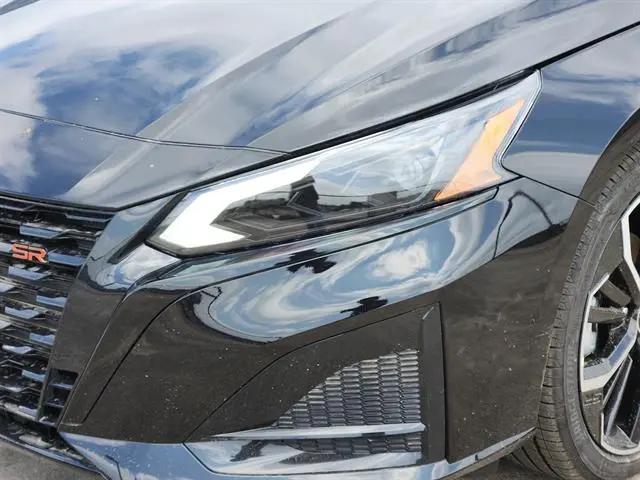 2026 Nissan Altima SR FWD