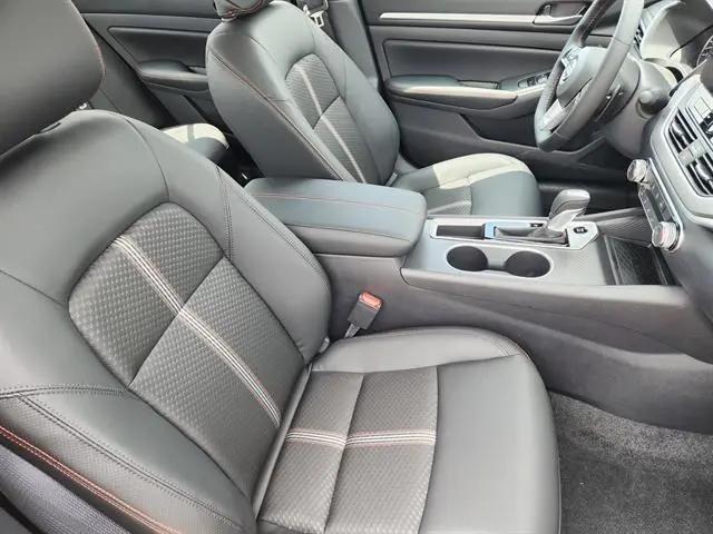2026 Nissan Altima SR FWD