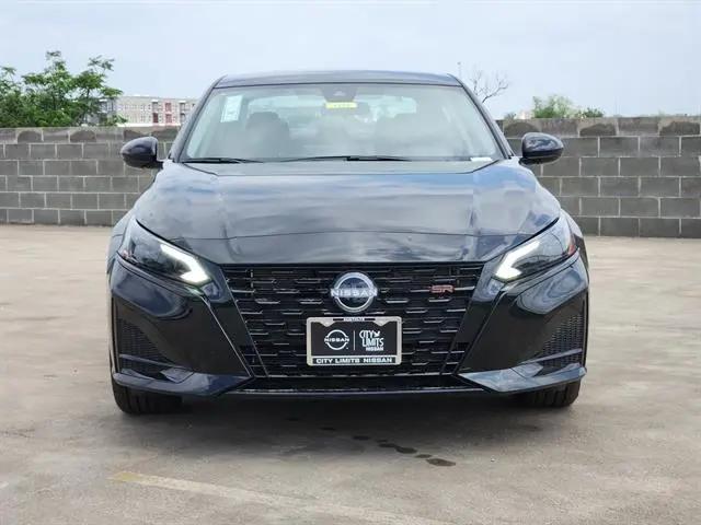 2026 Nissan Altima SR FWD