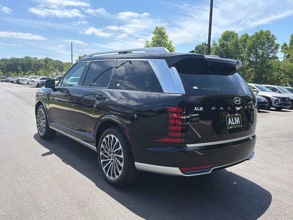 New 2026 Black HYUNDAI Calligraphy FWD image 8