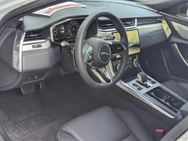 2024 Jaguar XF R-Dynamic SE P250 AWD Automatic