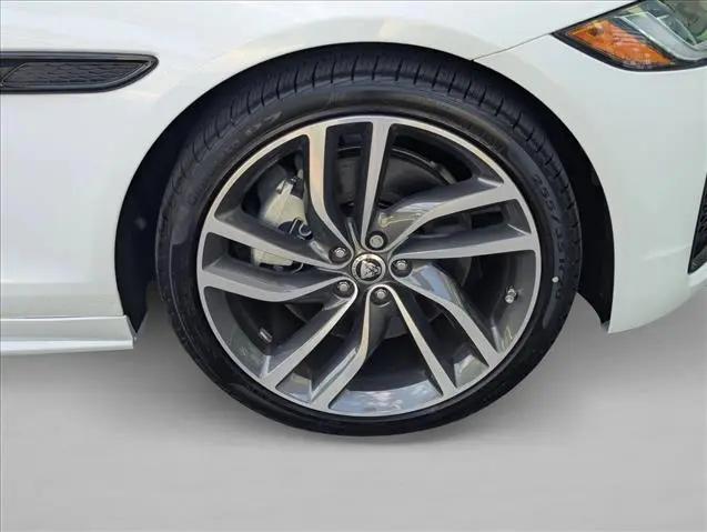 2024 Jaguar XF R-Dynamic SE P250 AWD Automatic