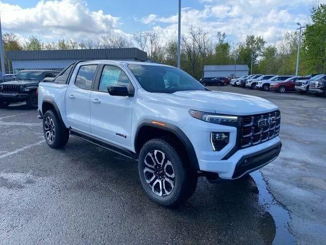 2026 GMC Canyon AT4, 4WD