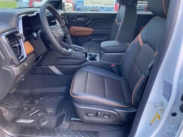 2026 GMC Canyon AT4, 4WD