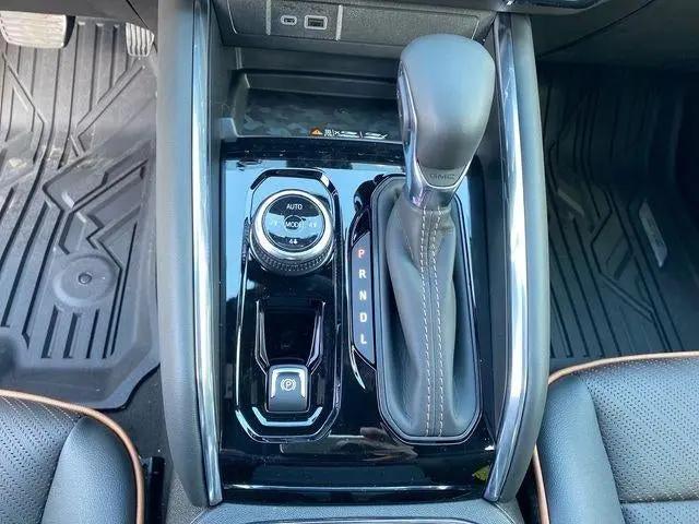 2026 GMC Canyon AT4, 4WD
