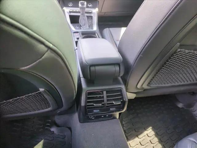 2022 Audi Q3 Premium 40 TFSI quattro Tiptronic