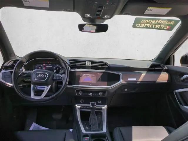 2022 Audi Q3 Premium 40 TFSI quattro Tiptronic