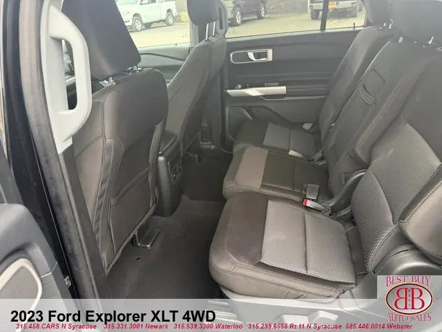 2023 Ford Explorer XLT