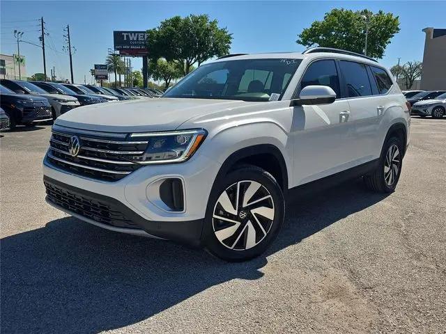 2026 Volkswagen Atlas SE with Technology
