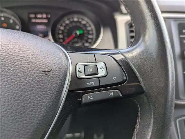 2020 Volkswagen Atlas 3.6L V6 SE w/Technology R-Line