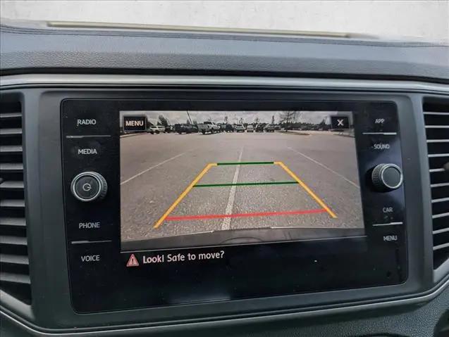 2020 Volkswagen Atlas 3.6L V6 SE w/Technology R-Line