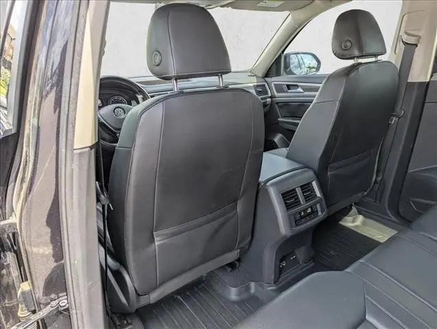 2020 Volkswagen Atlas 3.6L V6 SE w/Technology R-Line