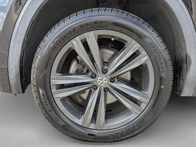 2020 Volkswagen Atlas 3.6L V6 SE w/Technology R-Line