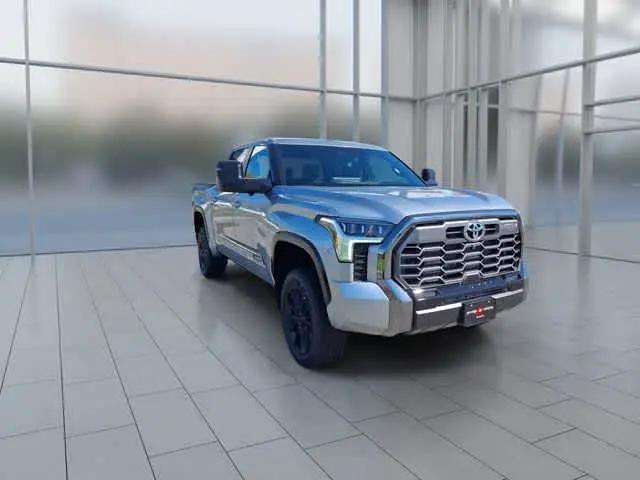 2026 Toyota Tundra Platinum CrewMax 5.5' Bed
