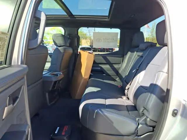 2026 Toyota Tundra Platinum CrewMax 5.5' Bed