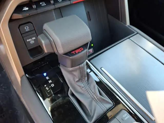 2026 Toyota Tundra Platinum CrewMax 5.5' Bed