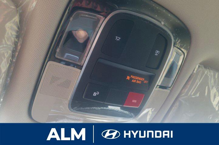 New 2026 Shimmering Silver HYUNDAI SE FWD image 30