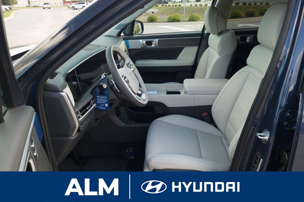 New 2026 Blue HYUNDAI Calligraphy FWD image 15
