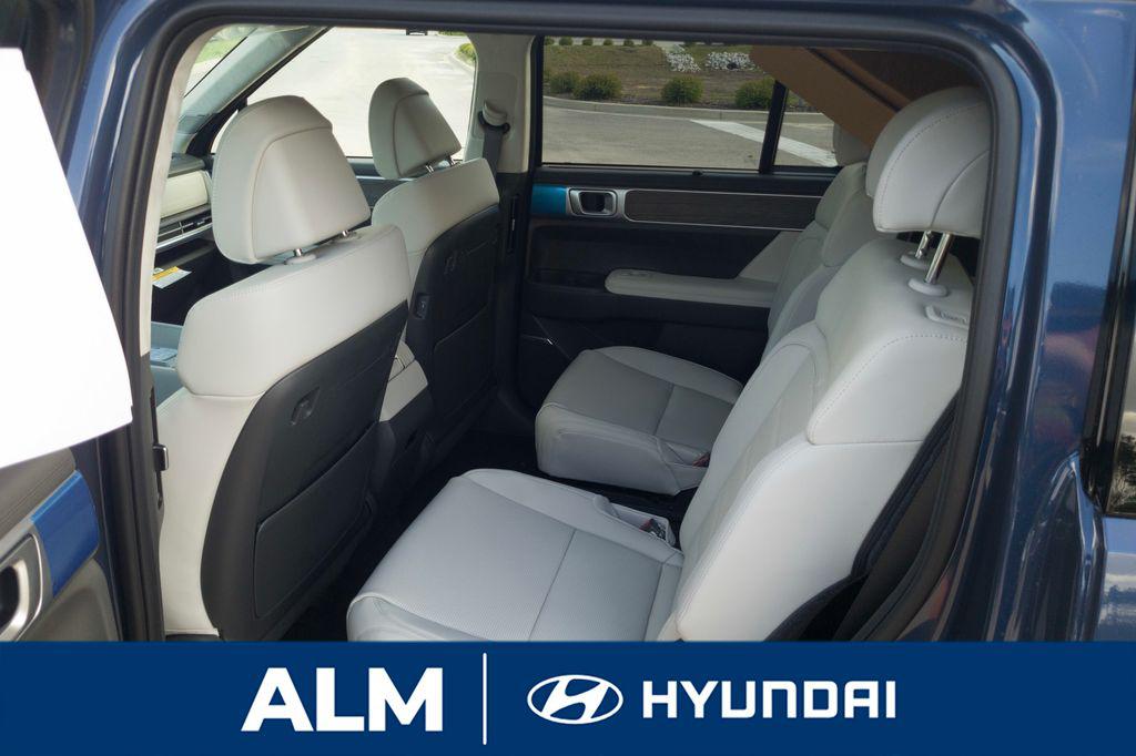 New 2026 Blue HYUNDAI Calligraphy FWD image 17