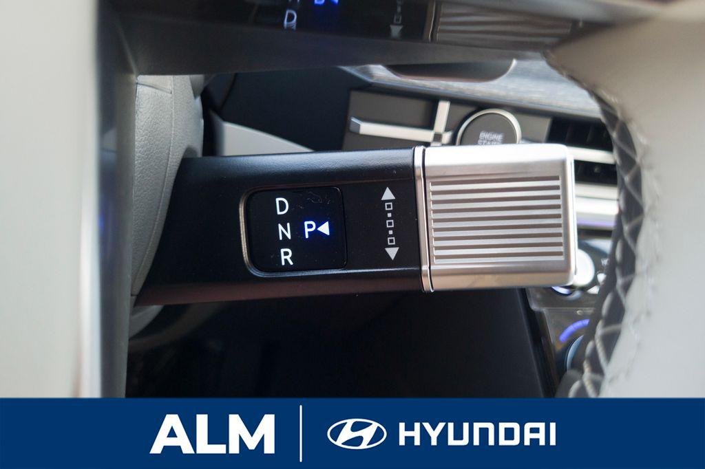 New 2026 Blue HYUNDAI Calligraphy FWD image 27