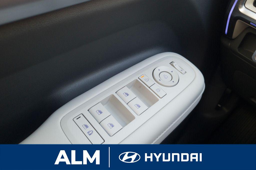 New 2026 Blue HYUNDAI Calligraphy FWD image 33