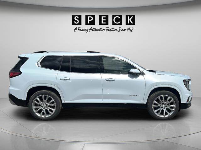 2026 GMC Acadia Denali AWD