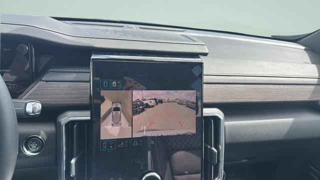 2026 GMC Acadia Denali AWD
