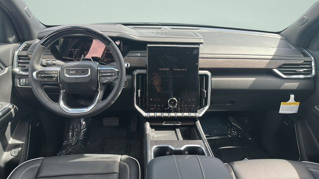 2026 GMC Acadia Denali AWD