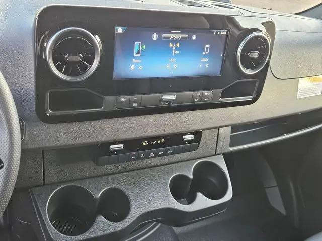 2026 Mercedes-Benz Sprinter 2500 Standard Roof 4-Cyl Diesel